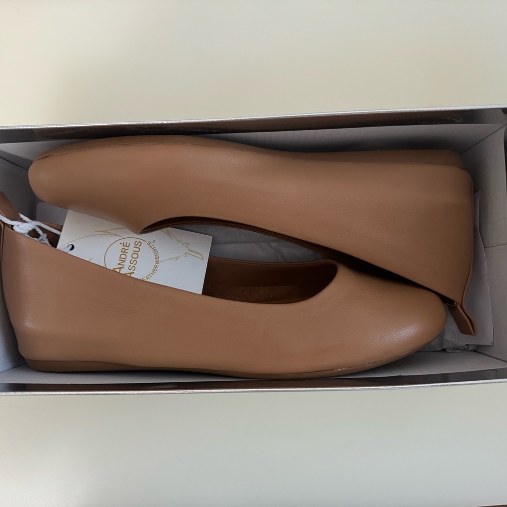 Andre Assous shoes NWB - Picture 4 of 8